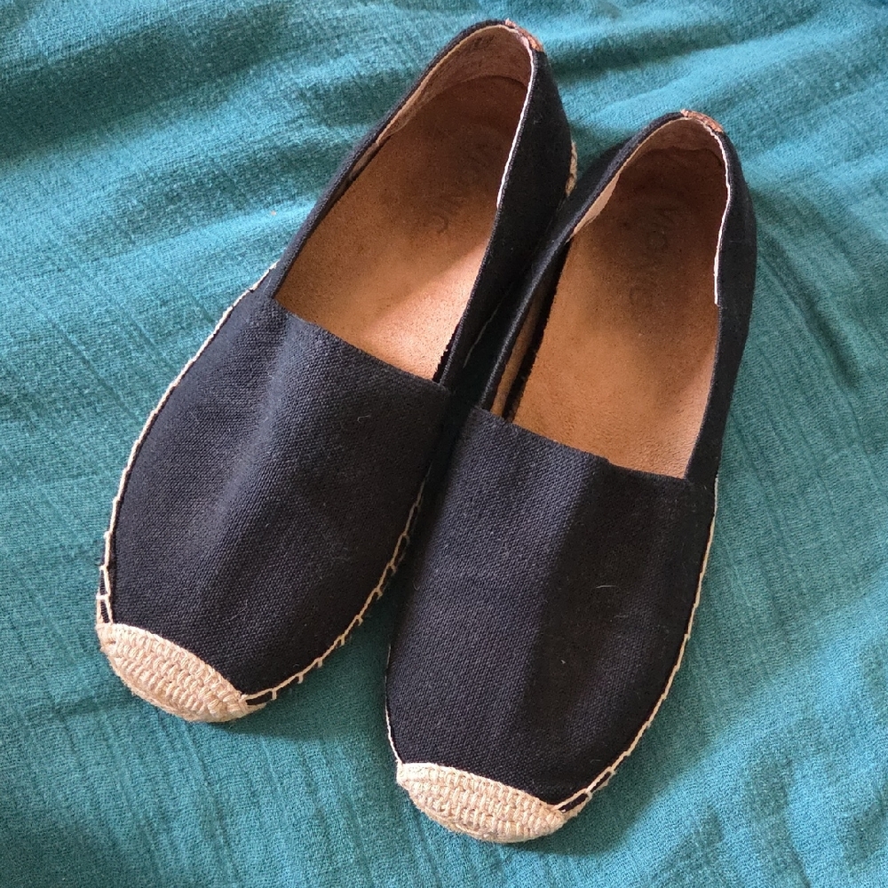 Vionic Valeri Espadrilles - Picture 2 of 8